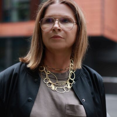 Łańcuszek ze złotymi elementami - obrazek 7